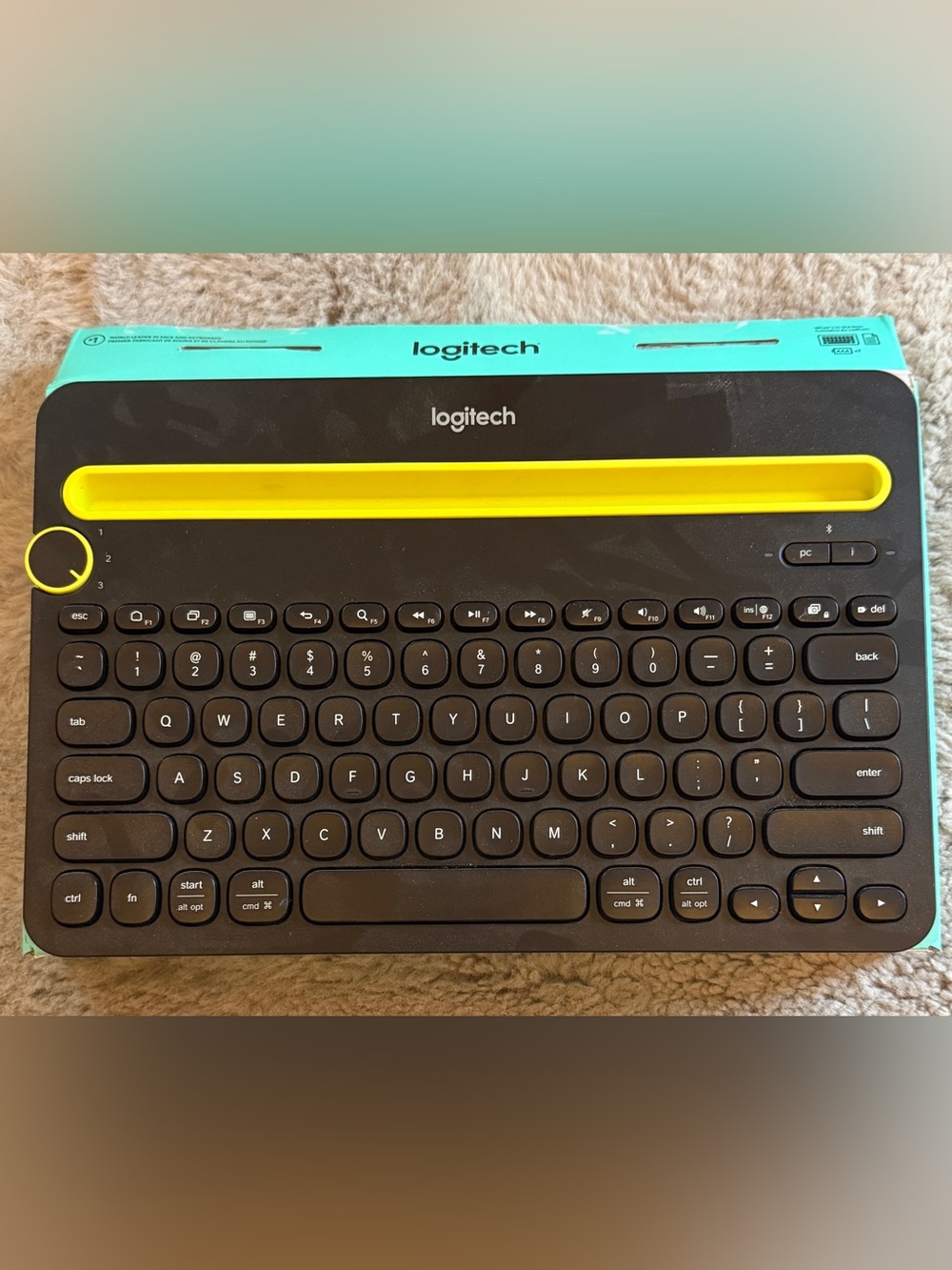 Logitech K480 Wireless Bluetooth Multi-Device Keyboard (Black with Yellow Slot)